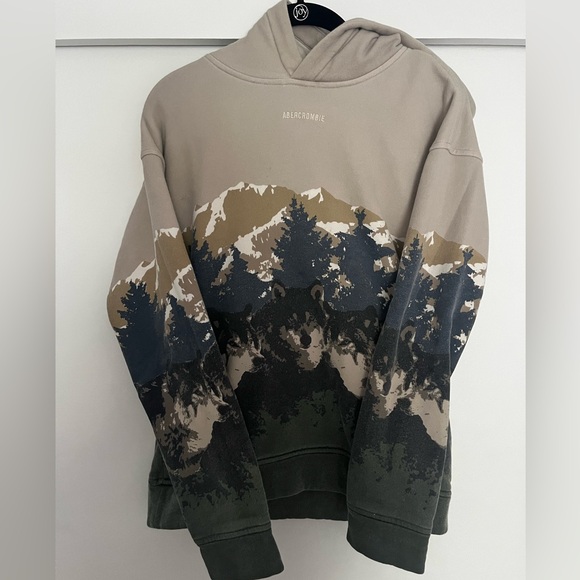 Abercrombie Kids Sweatshirt - Picture 3 of 3